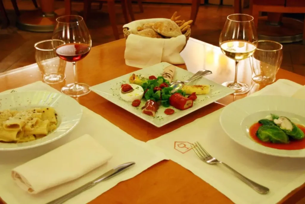 Gourmet Dinner with Wine Pairing in Rome