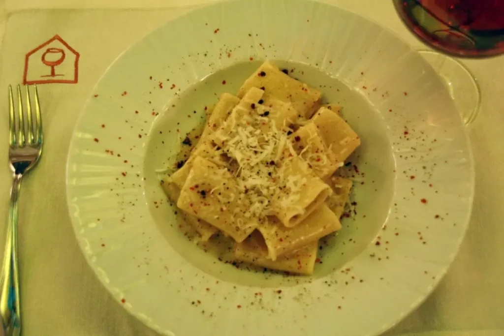 Gourmet Dinner with Wine Pairing in Rome