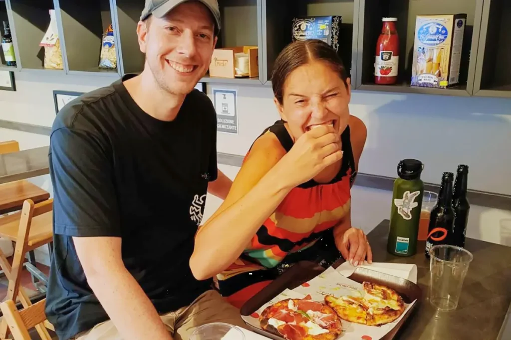 Sunset Pizza Walking Tour in Monti, near the Colosseum