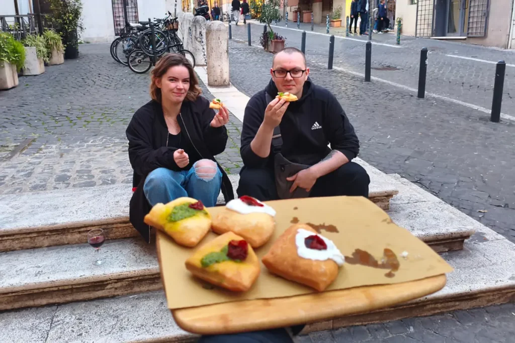 Sunset Pizza Walking Tour in Monti, near the Colosseum