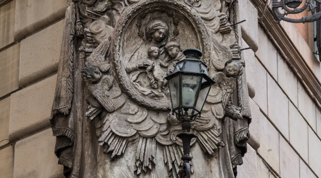 Via della Fontanella di Borghese in Rome near Palazzo Fendi and Zuma