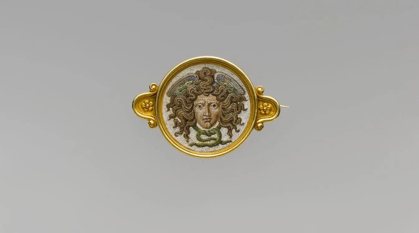 Italian brooch showing fine jewelry craftsmanship