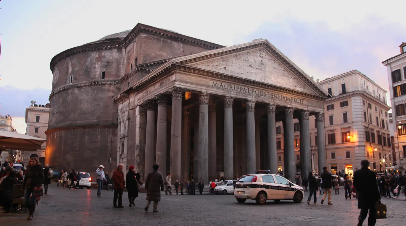 Pantheon and Piazza della Rotonda at dusk in Rome